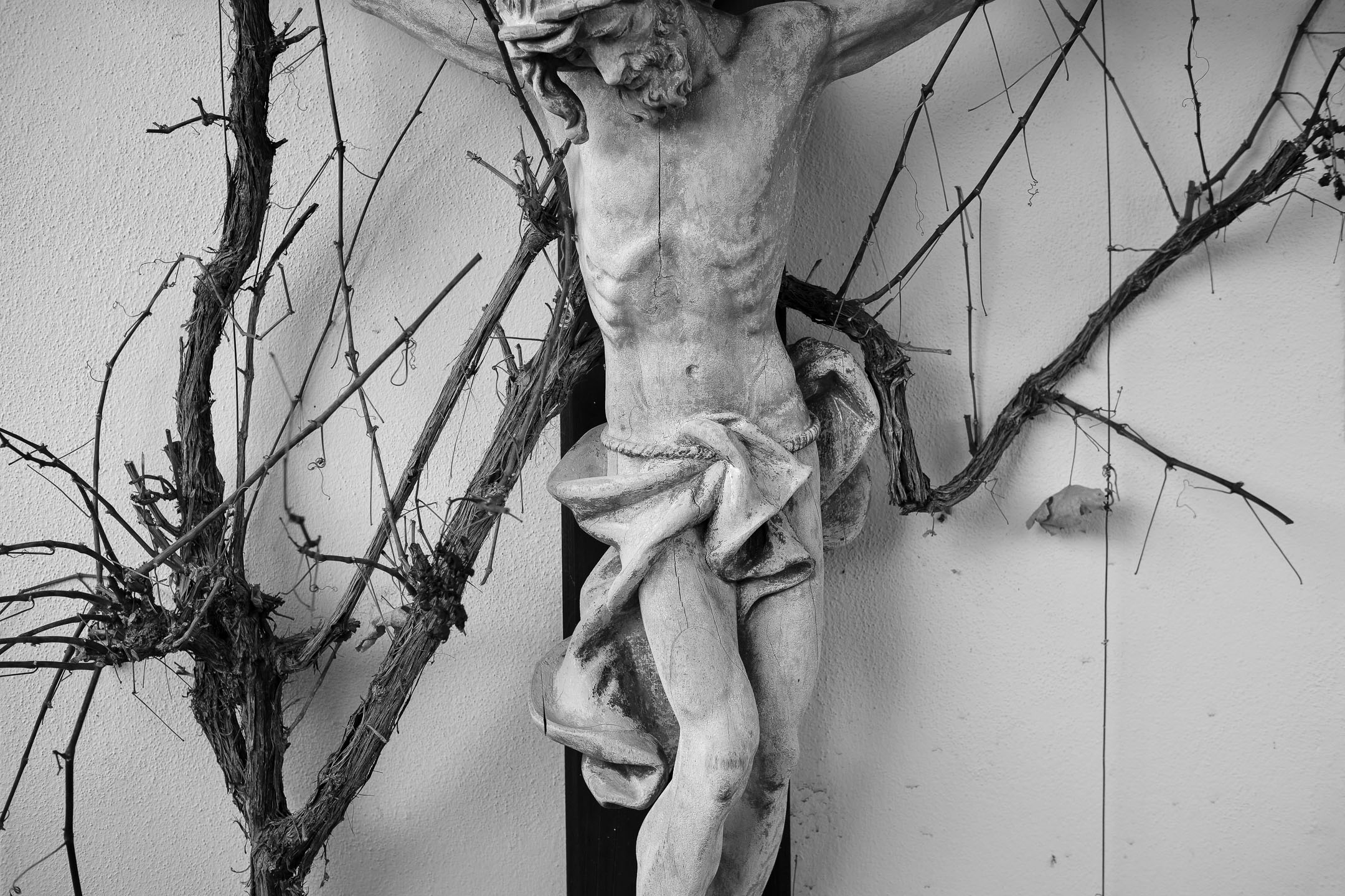 2.13.21JesusDougHousePrienFujiXPro3-35mm