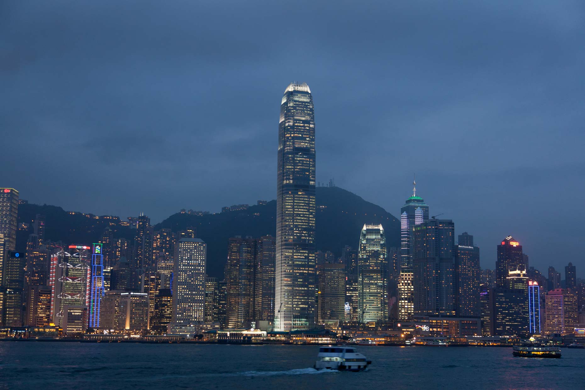 HongKongSkylineDusk
