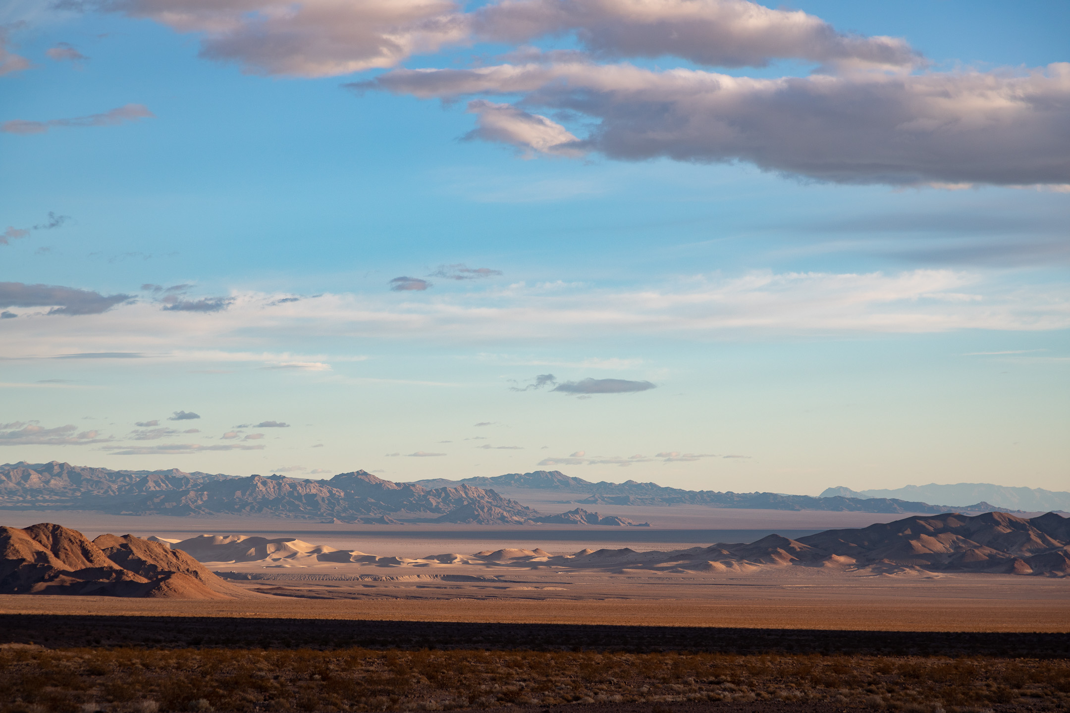 LongViewMountainsDesertVers2Ca12.25.18copy
