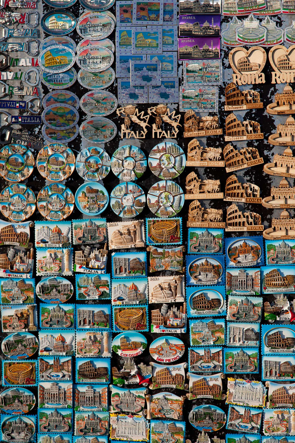 RomaFridgeMagnets2
