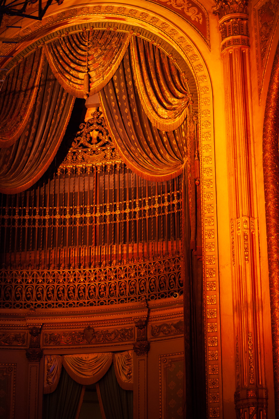 TheatreDetailDTLA1.28.17copy